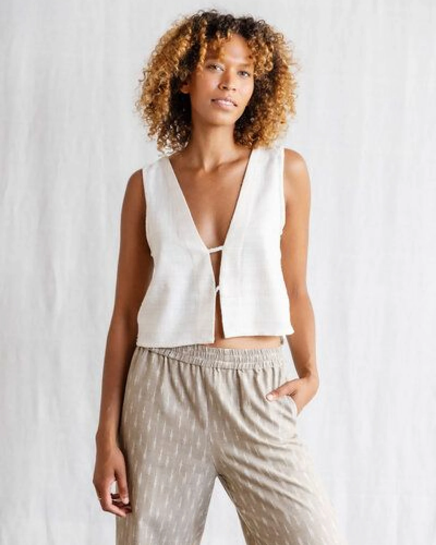 Jyoti - Fair Works Peace-Silk Top Kiran – Ansicht 4