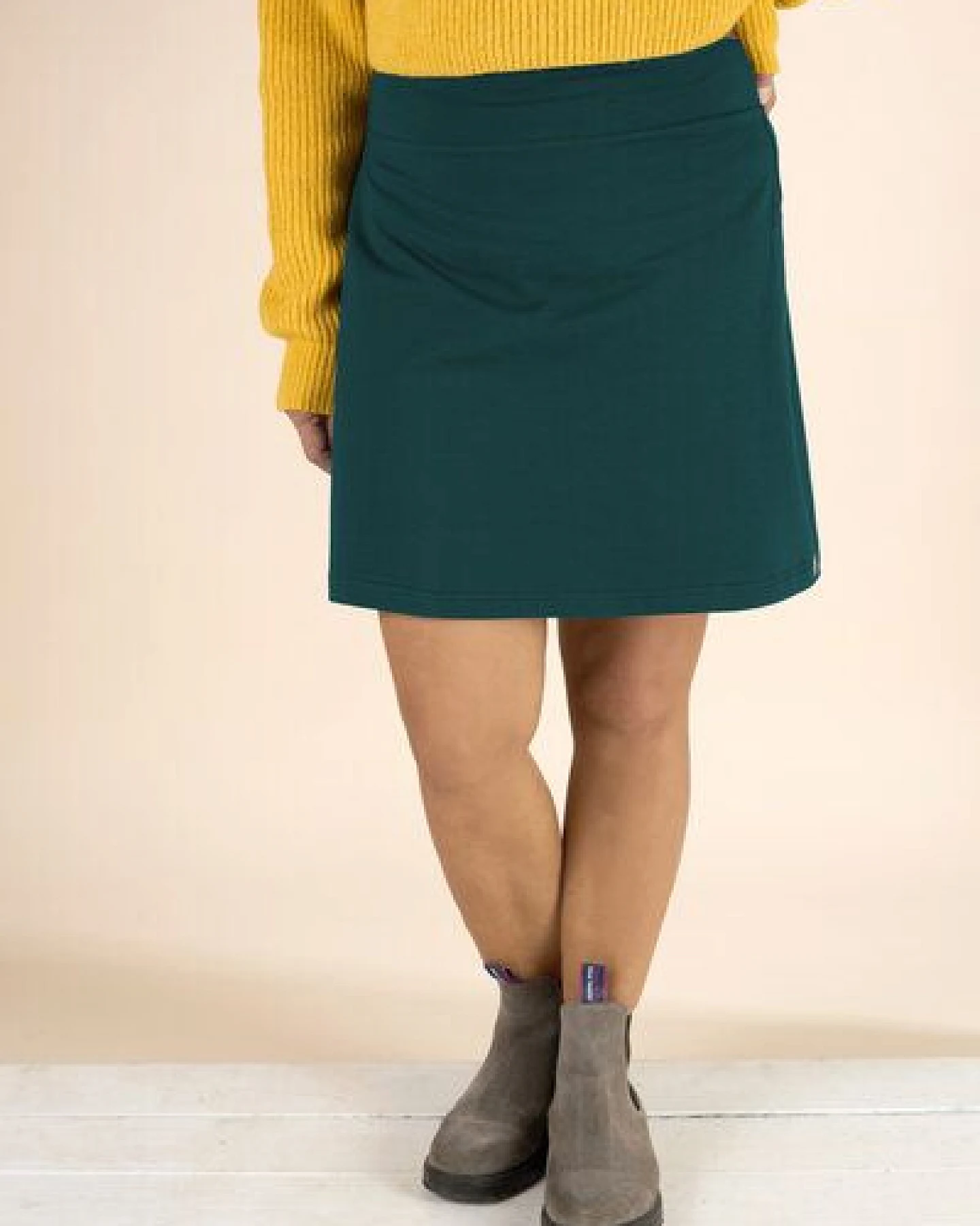 La Gitana Rock A-Linie „Junie“ – Standardlänge, aus Bio-Baumwolljersey – fair – Ansicht 4