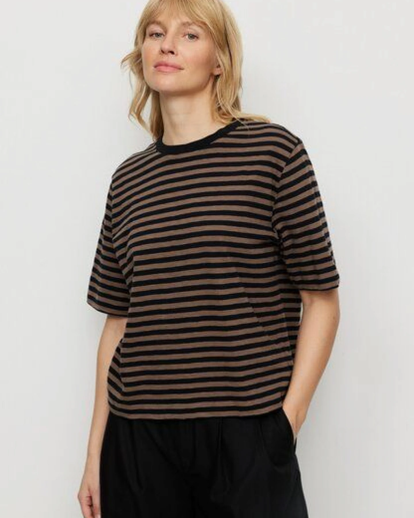 Damen T-Shirt aus Bio-Baumwolle - AZOLLA STRIPES - recolution – Ansicht 4
