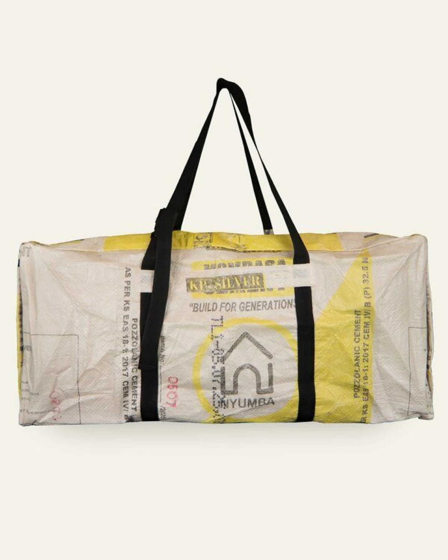 Nyuzi Blackwhite Upcycling Travelbag XL – Ansicht 4