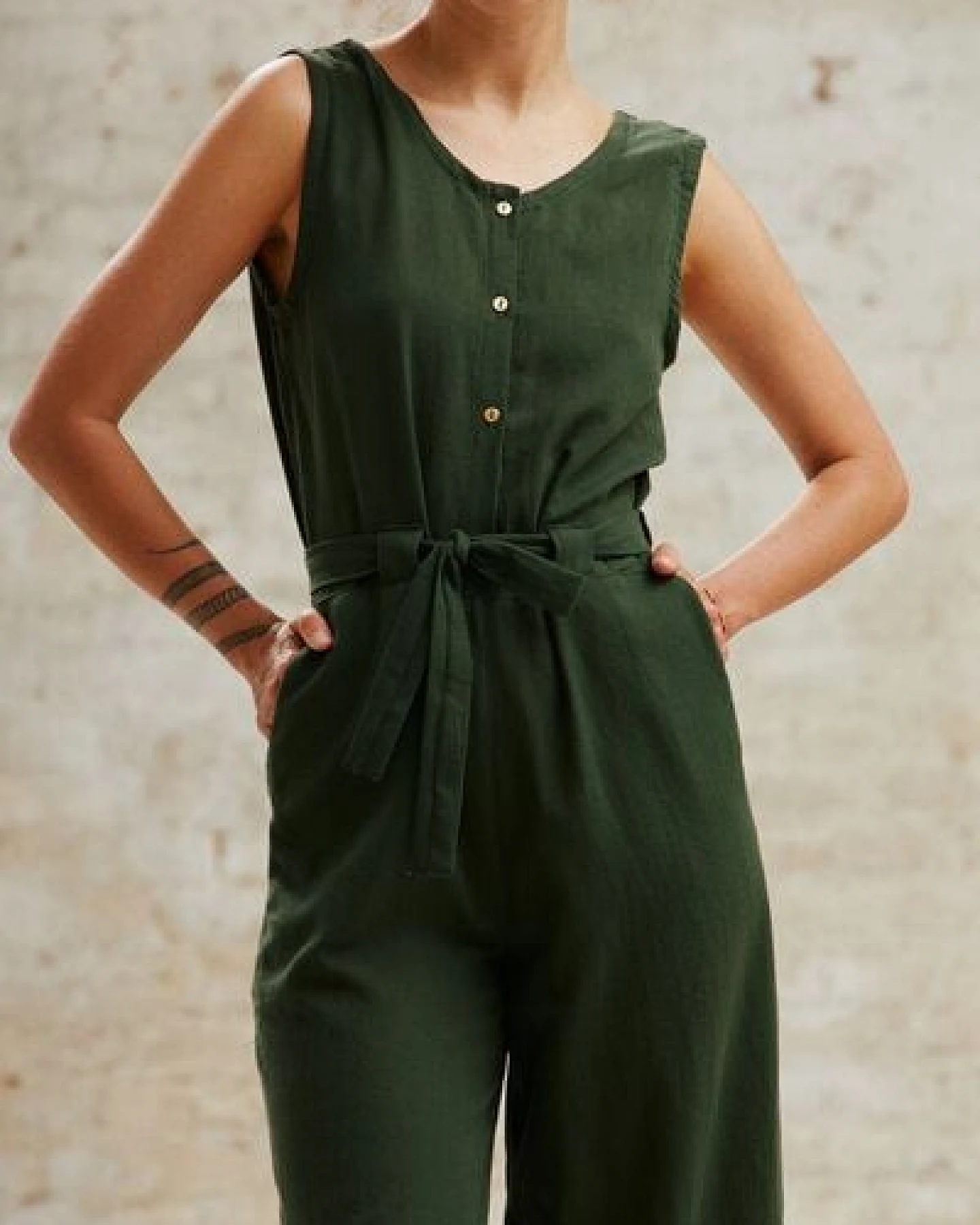 Jyoti - Fair Works Baumwoll Jumpsuit Daksha – Ansicht 2
