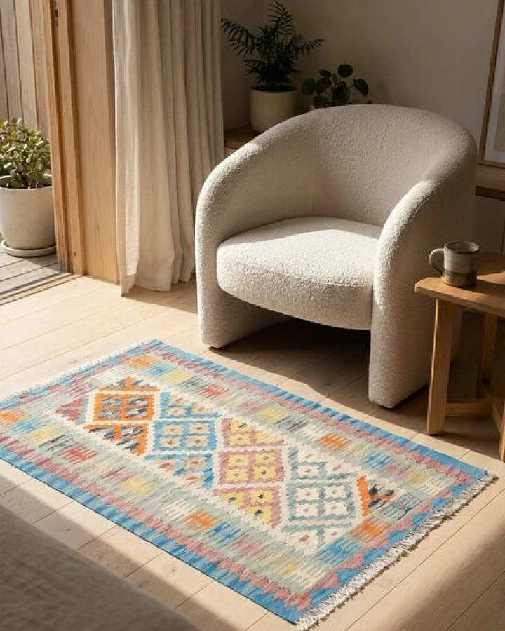 Kelim Gashgai Beige „Rugtales“ aus Schurwolle, 84x127 cm