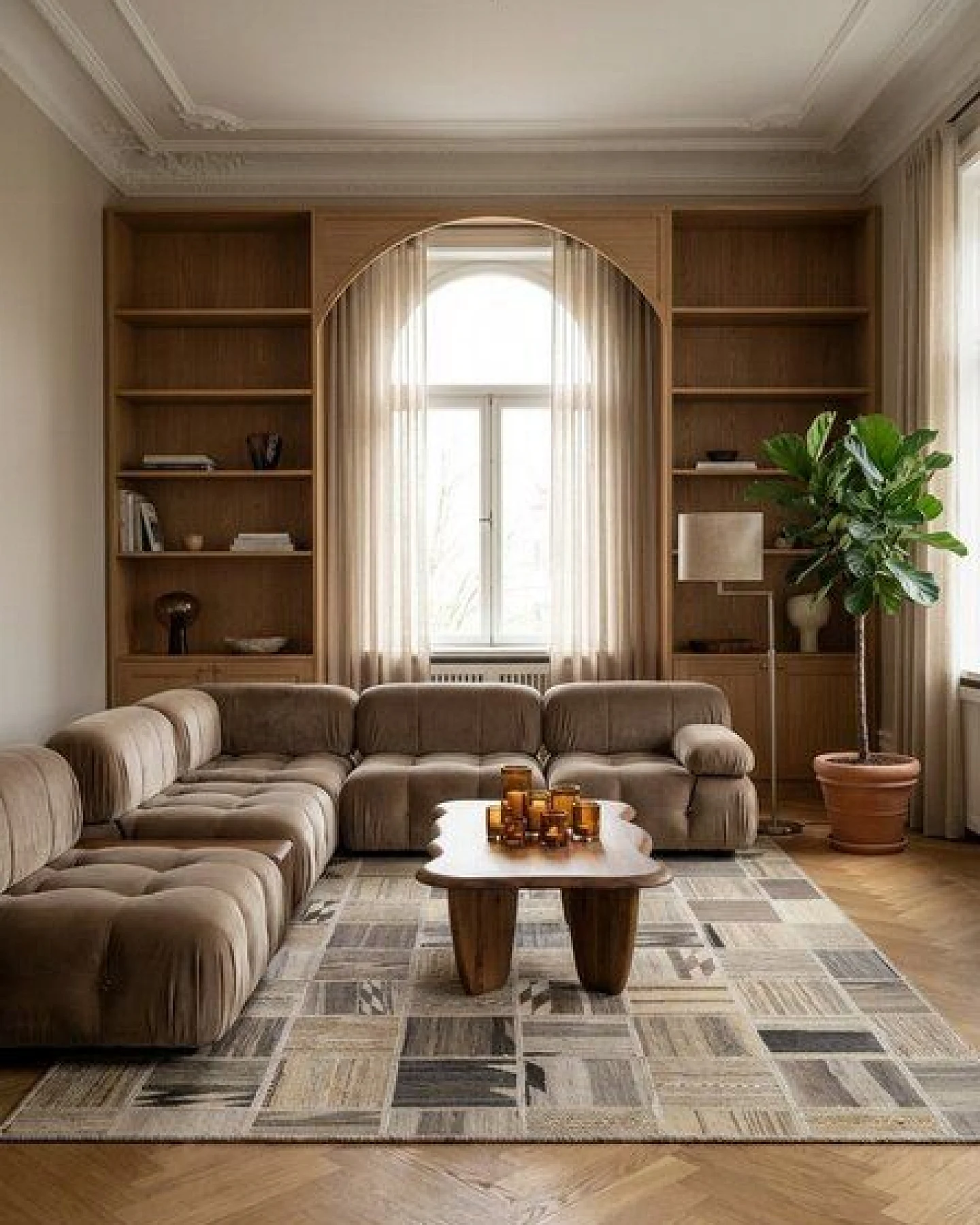 Kelim Tekkeh Beige „Rugtales“ aus Schurwolle, 150x200 cm – Ansicht 2