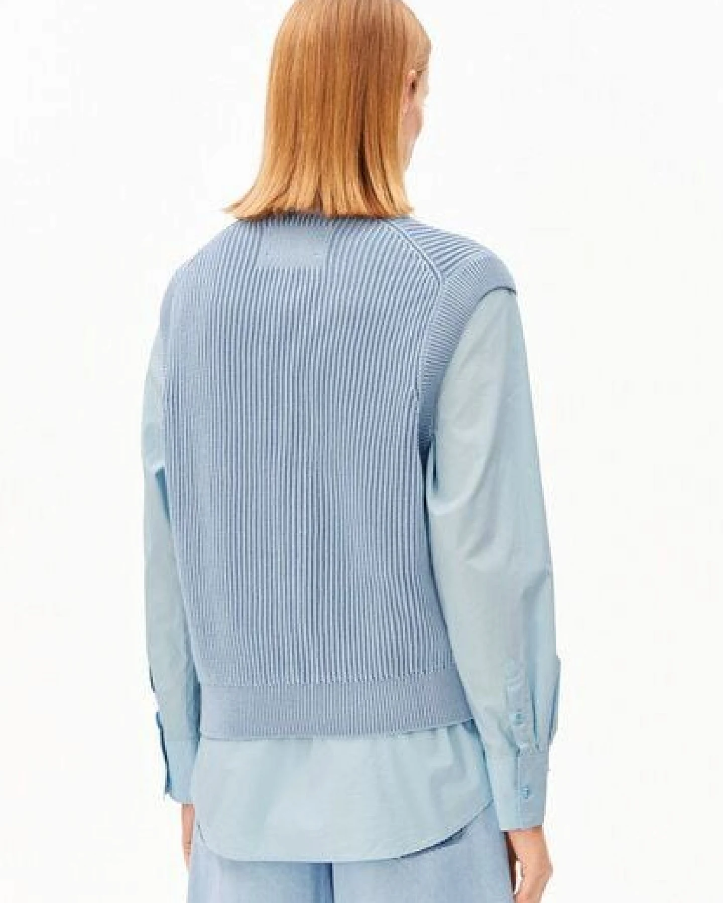 ARMEDANGELS VANISÉ KNIT Damen Pullunder aus Bio-Baumwolle – Ansicht 2