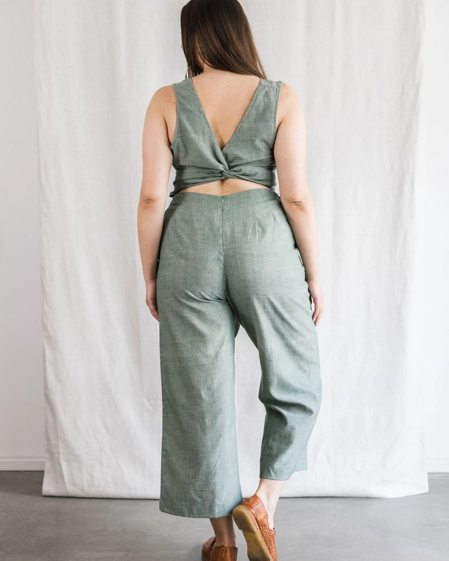 Jyoti - Fair Works Damen vegan Jumpsuit Anusha EuKALyptus – Ansicht 2