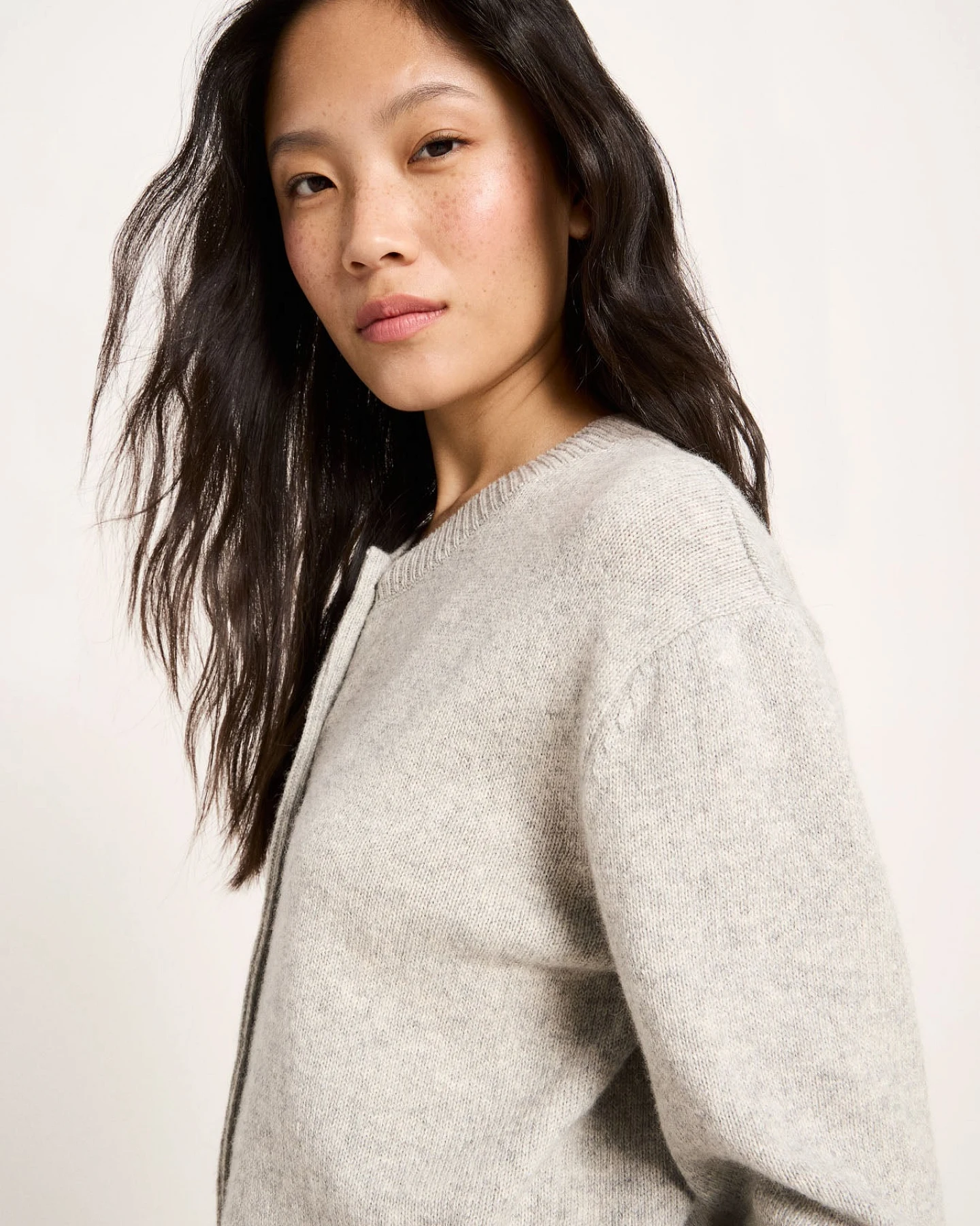 Boxy Strickjacke (GOTS) – Ansicht 2
