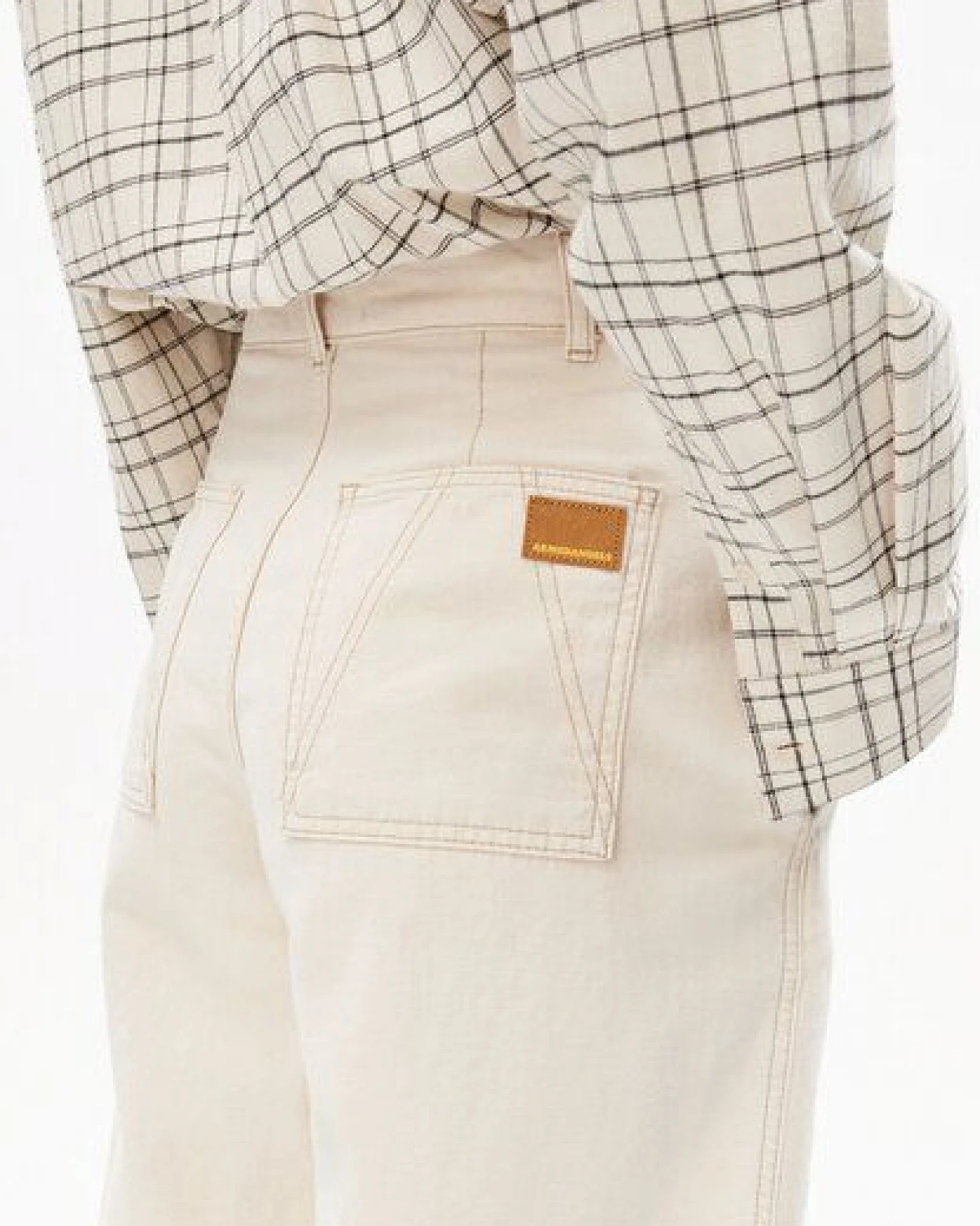 ARMEDANGELS WORKWEAR CANVAS BARREL Damen Stoffhose aus Bio-Baumwolle – Ansicht 3
