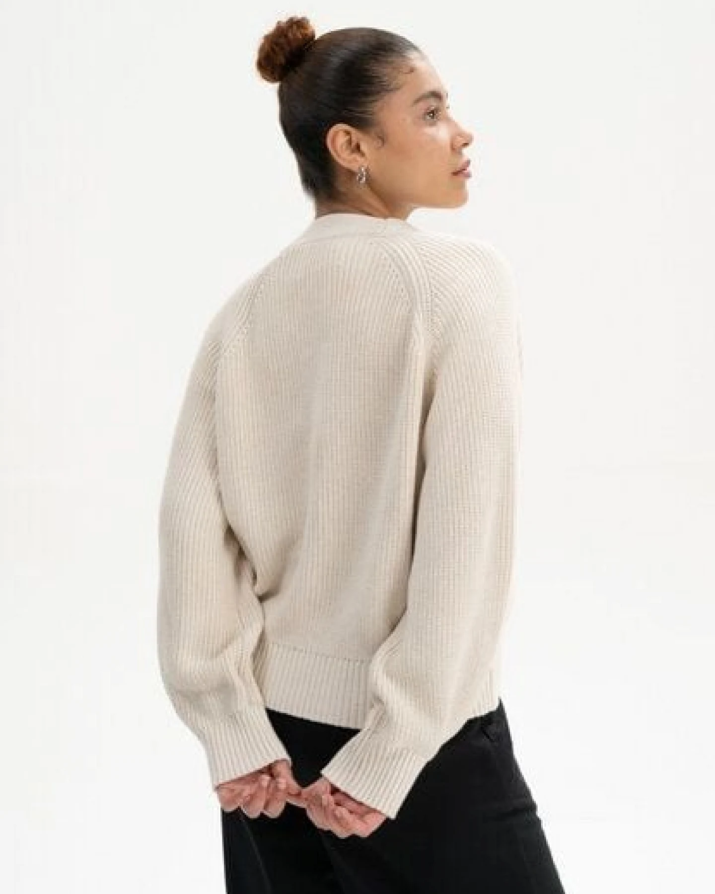 MELA Rippstrick Cardigan Style BHUMA aus 100% Bio-Baumwolle – Ansicht 2