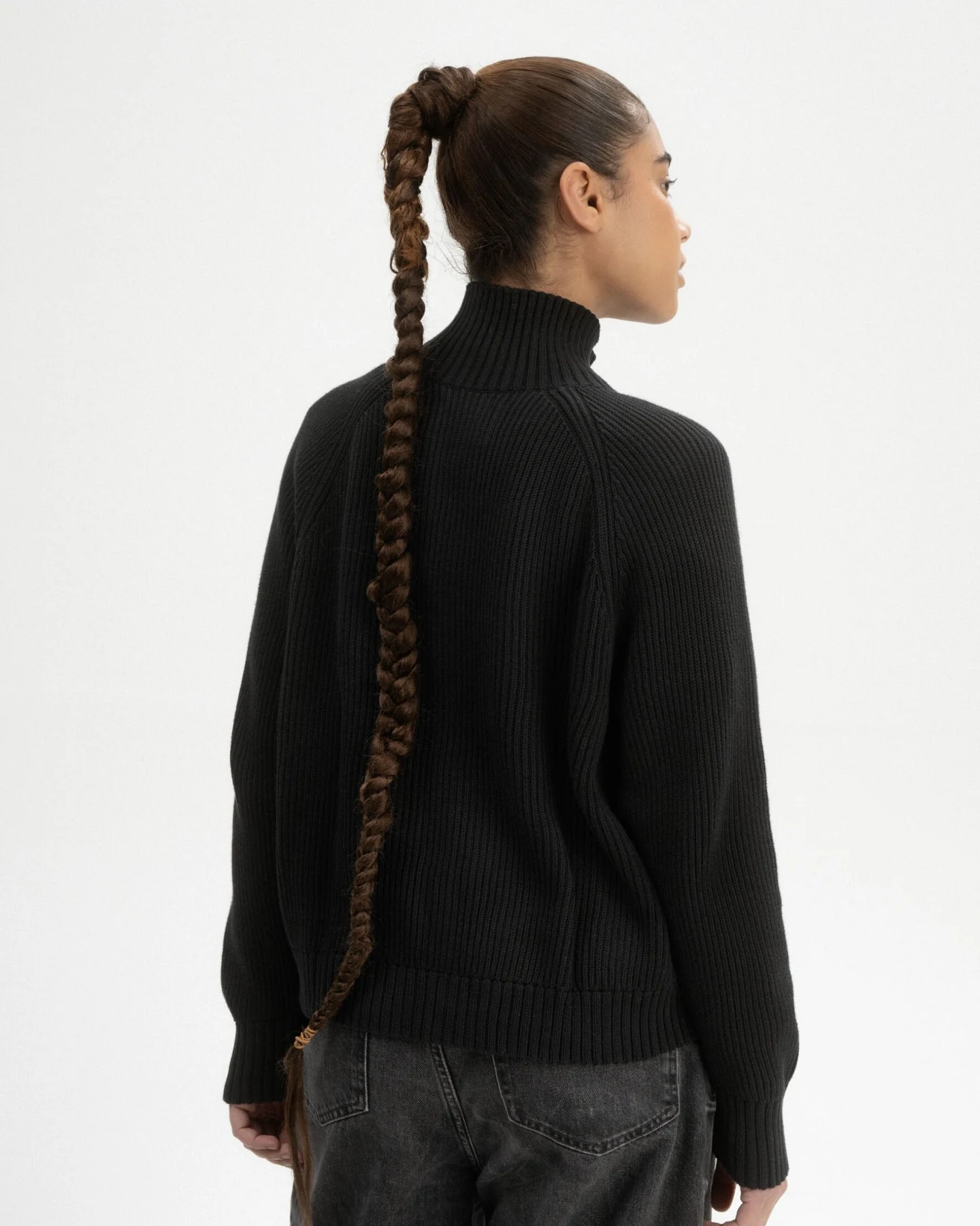 MELA Damen vegan Strickjacke Rippe Kamuka Schwarz – Ansicht 2