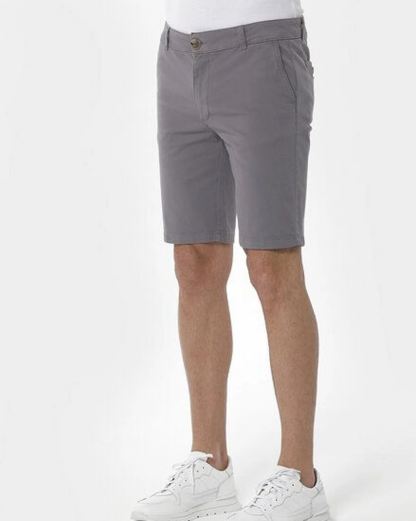 ORGANICATION Slim Chino-Shorts aus Bio-Baumwolle – Ansicht 3