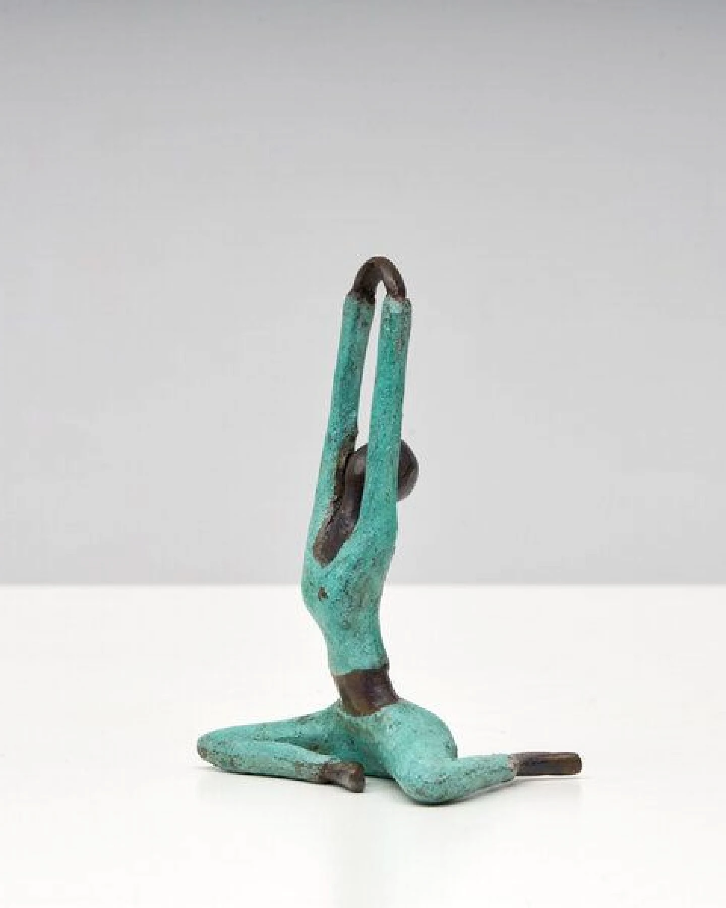 Moogoo Creative Africa Bronze-Skulptur Yoga "Barbara" – Ansicht 2