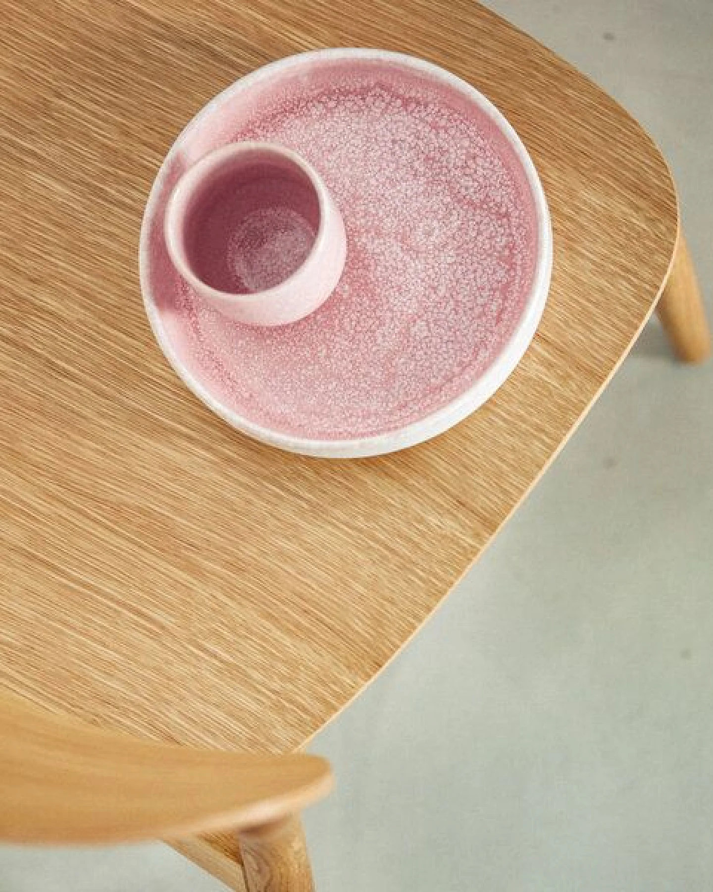 onomao Handgemachter Becher ohne Henkel aus Steinzeug – Ansicht 2