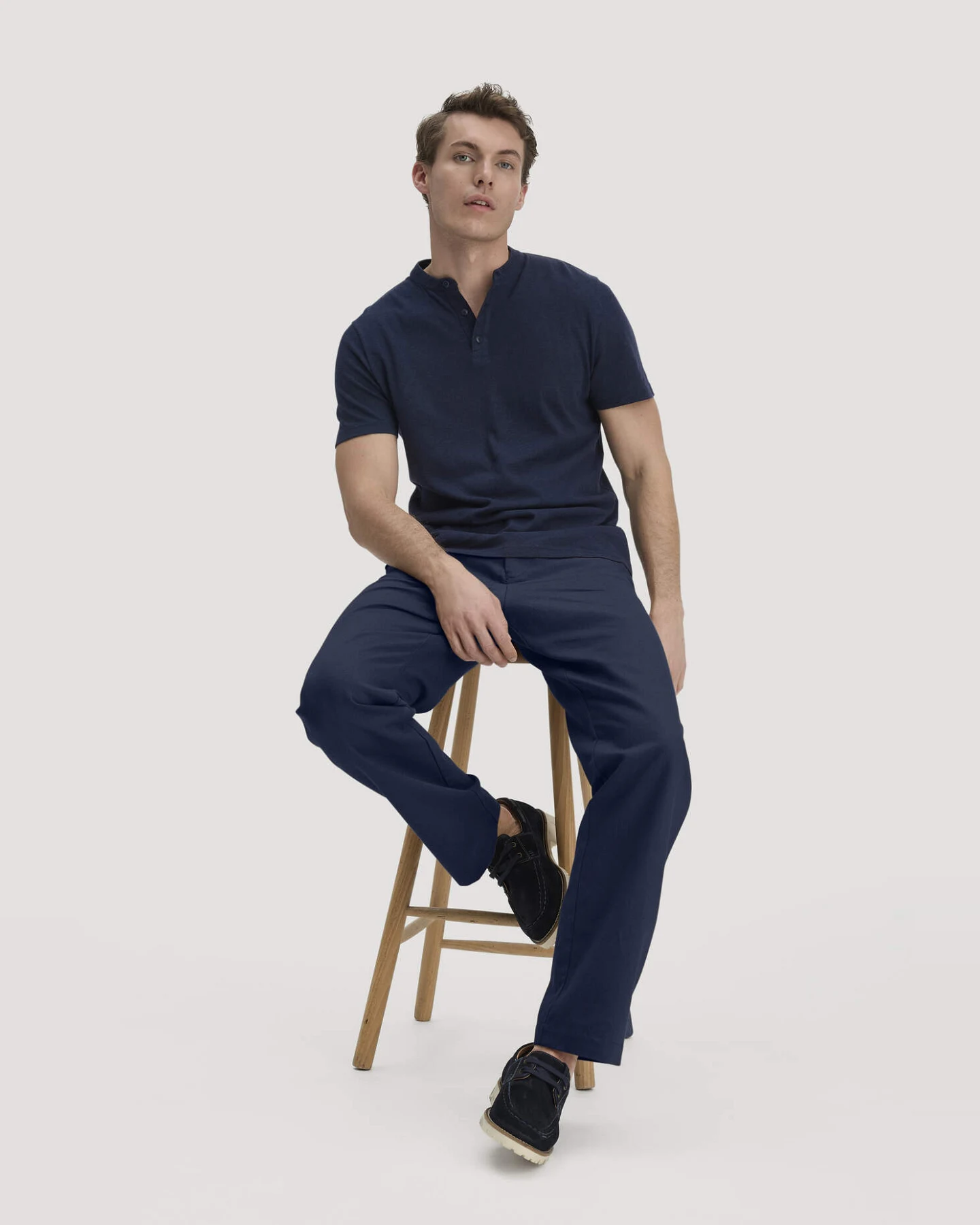 hessnatur Herren Hose ENEA Regular aus Bio-Baumwolle mit Leinen - blau - Größe 33/32 – Ansicht 4