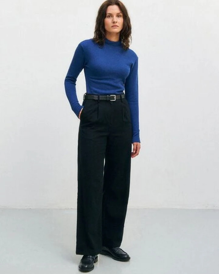 Blau