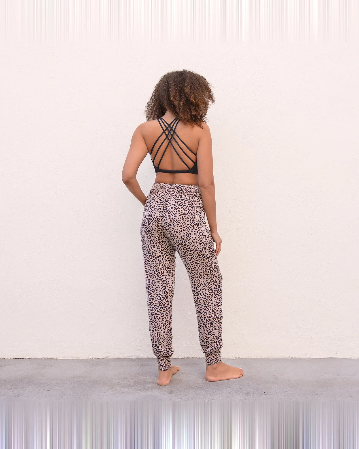 Jaya Organics Yogahose Ananda - Leopard gold M – Ansicht 2