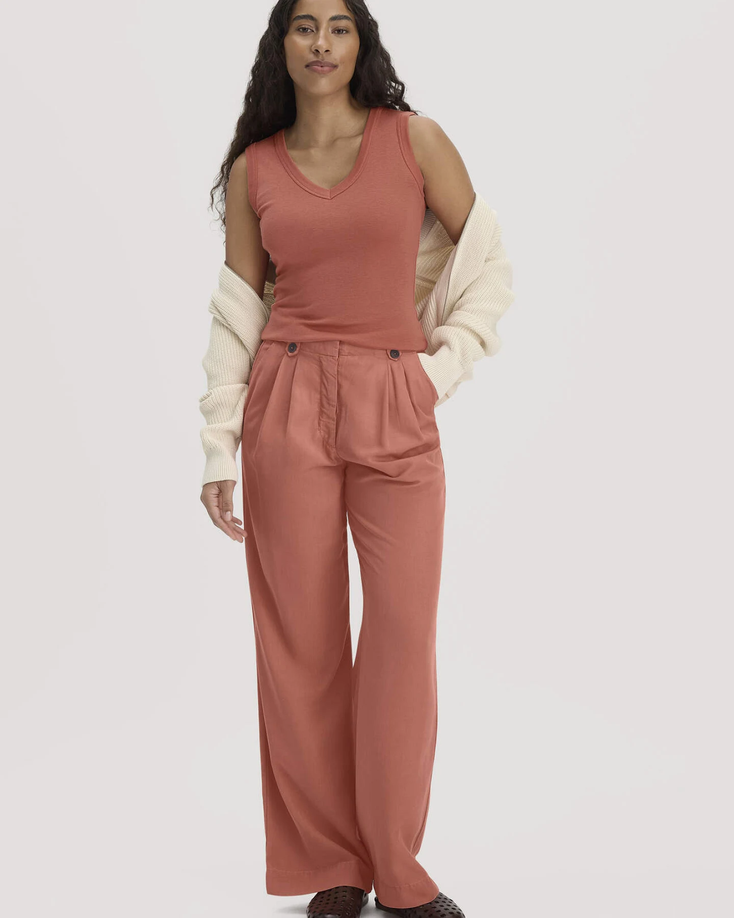 hessnatur Damen Softrib Top Fitted aus Bio-Baumwolle und TENCEL™ Modal - orange - Größe 46 – Ansicht 2