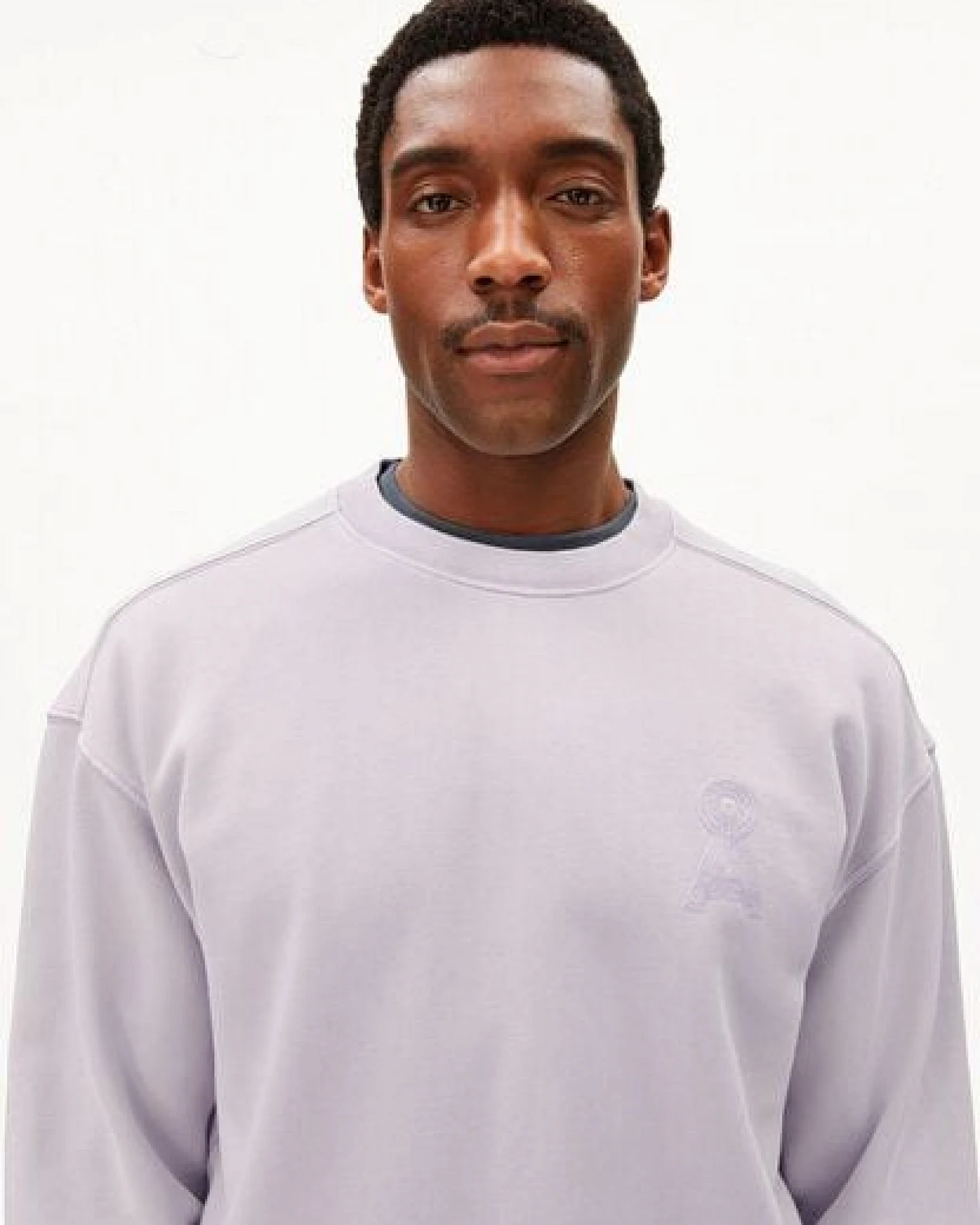 ARMEDANGELS ICONIC Å GMT DYE Herren Pullover aus Bio-Baumwolle – Ansicht 3
