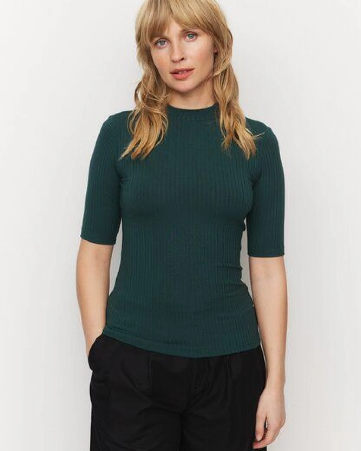 Damen Rib Longsleeve aus Leinen und LENZING ECOVERO Viskose Mix - DANDELION - recolution – Ansicht 3