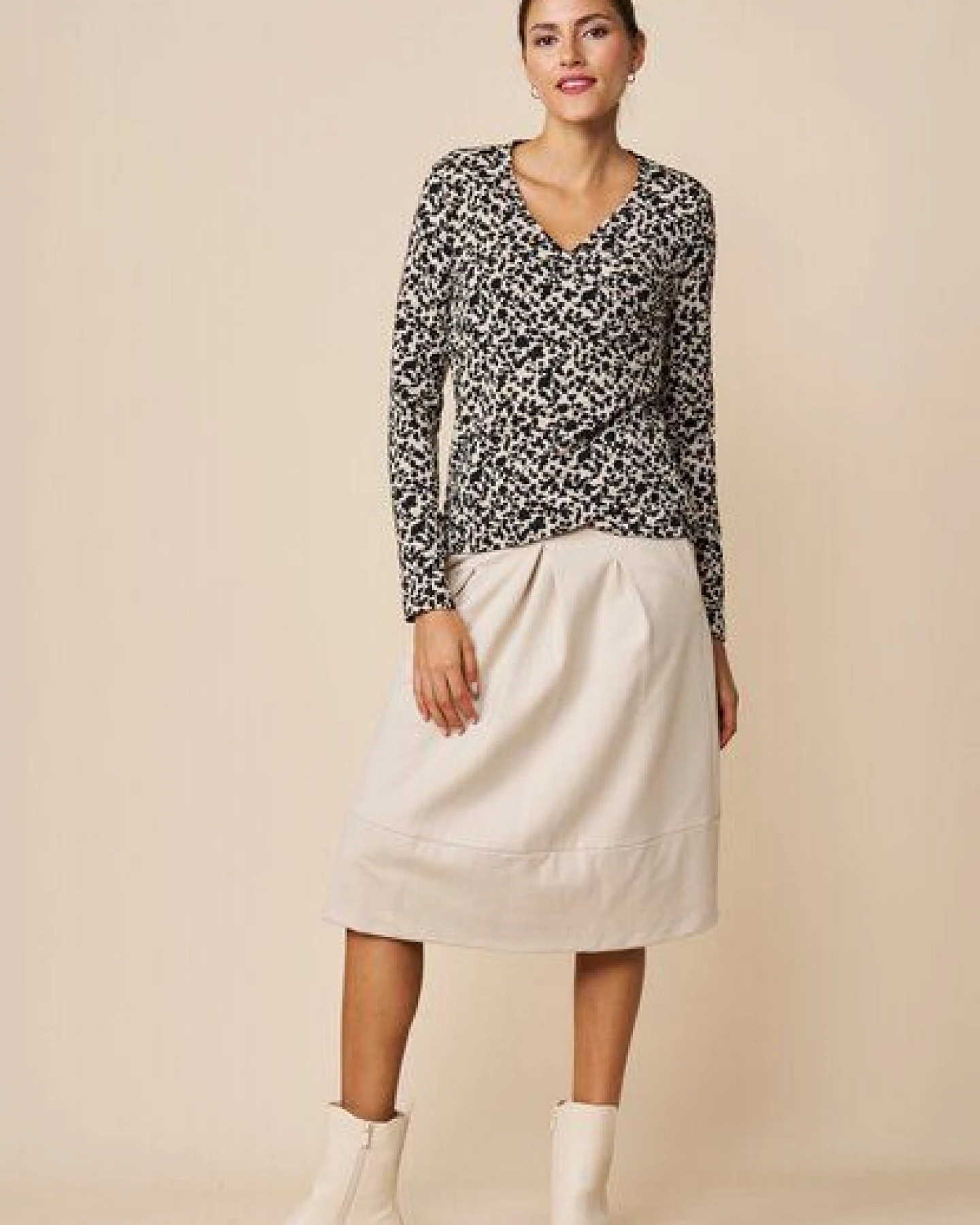 LANA Organic Wickelshirt, Modell Louise – Ansicht 2