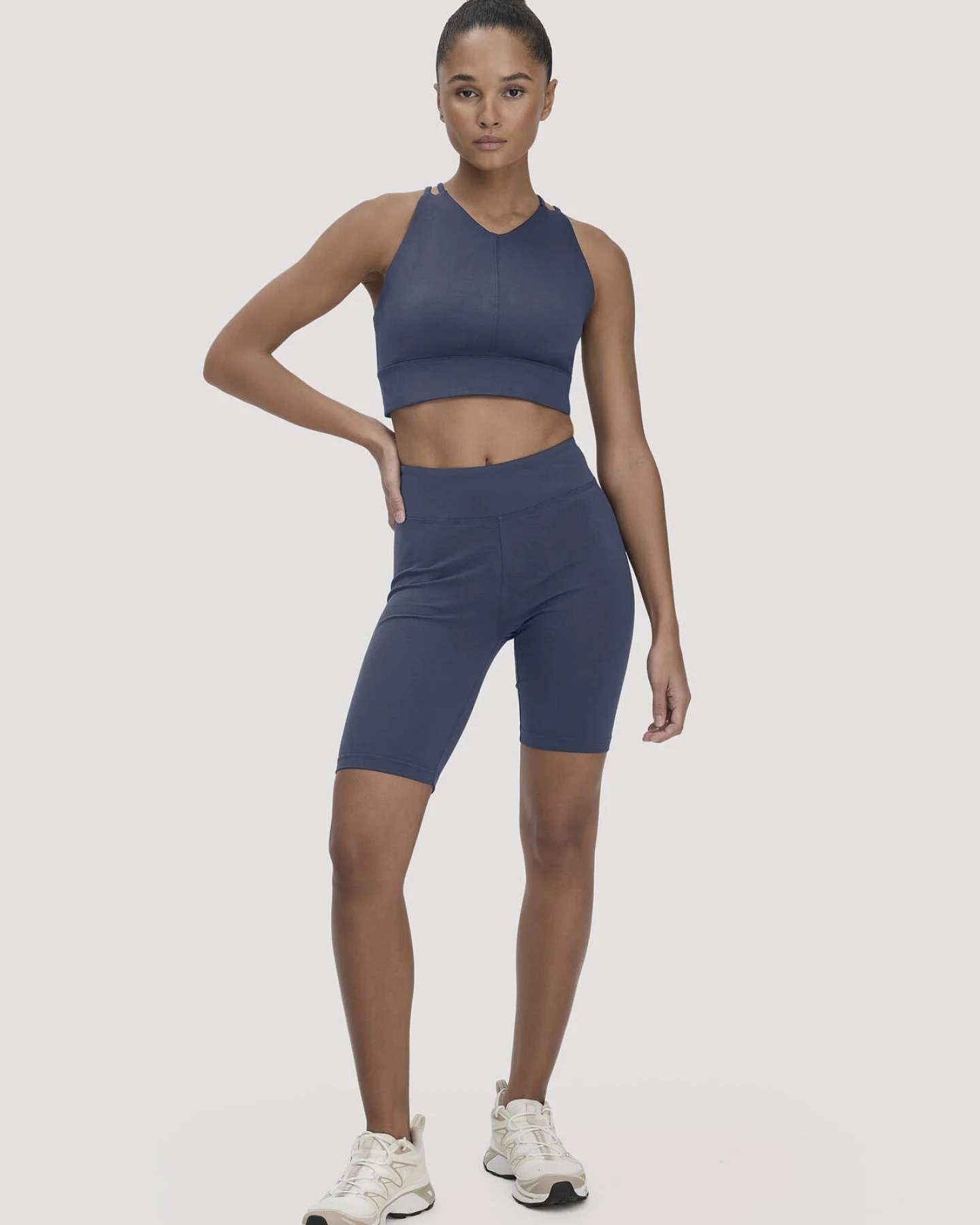 hessnatur Loungewear Bustier ACTIVE COMFORT aus Bio-Baumwolle - blau - Größe 38 – Ansicht 2