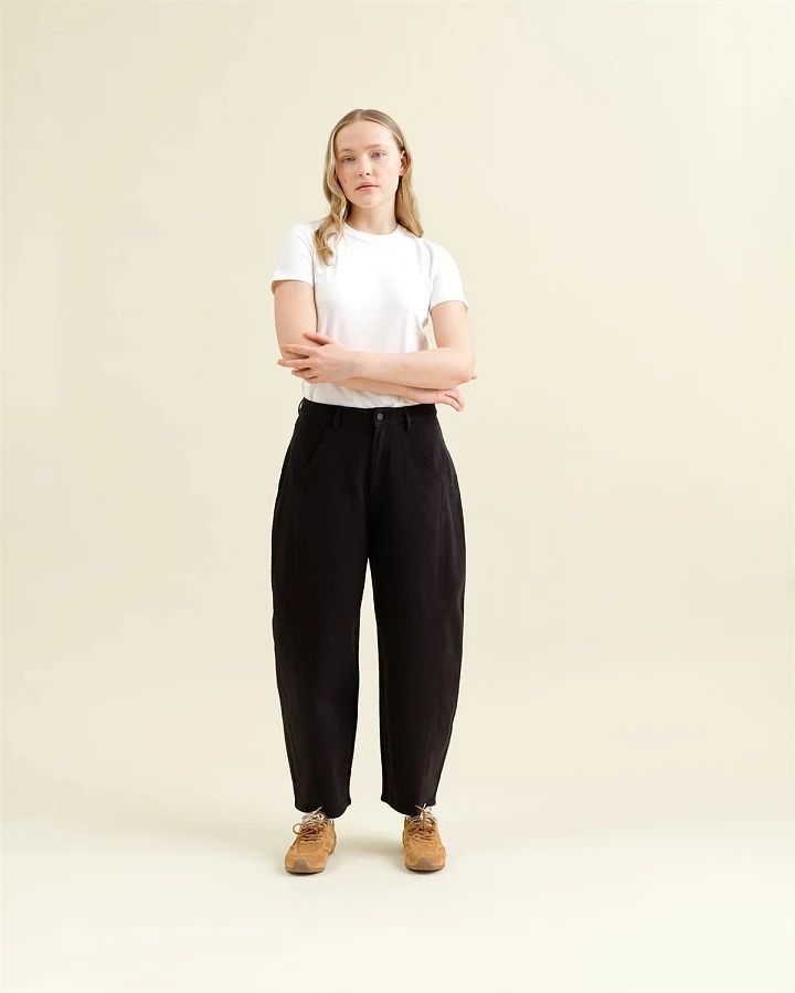 Wide Barrel Leg Jeans Modell: Moondust