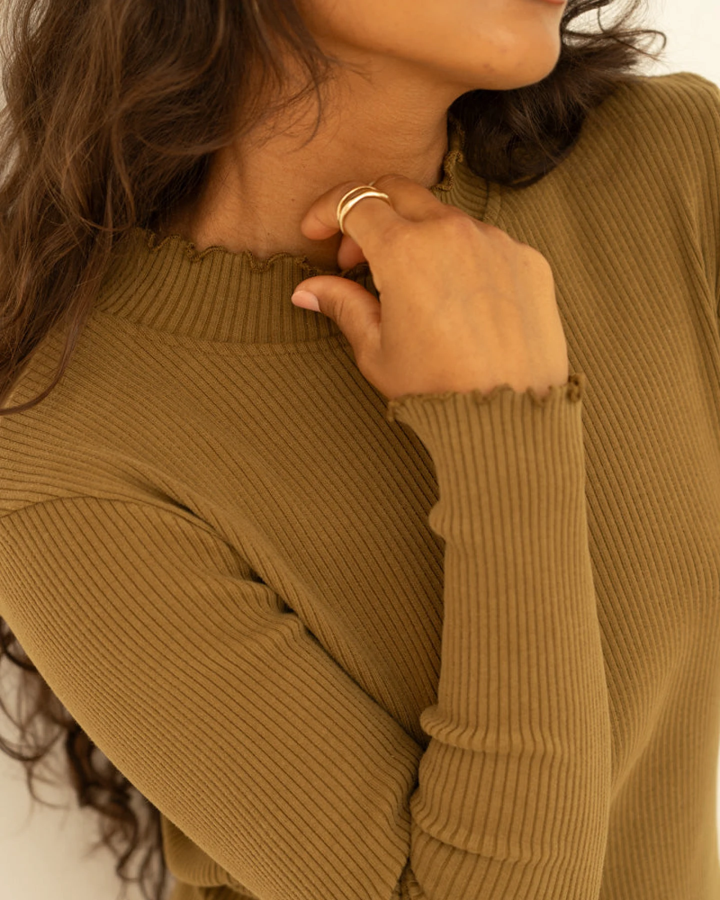 Näz Damen vegan Rollkragenpullover Ava Olive – Ansicht 2