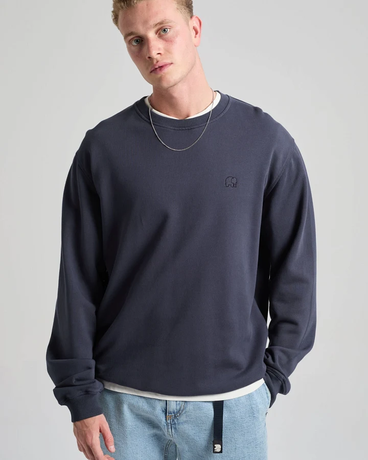 Trendsplant Herren vegan Sweatshirt Essential Parisian Blue
