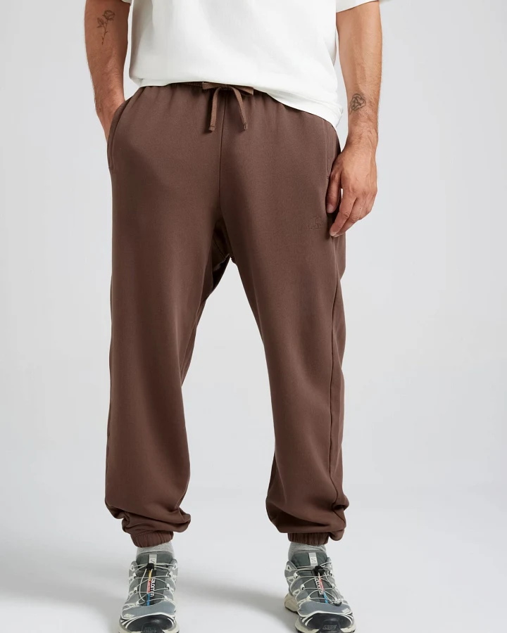 Trendsplant Herren vegan Jogginghose Essential Shaved Chocolate Braun