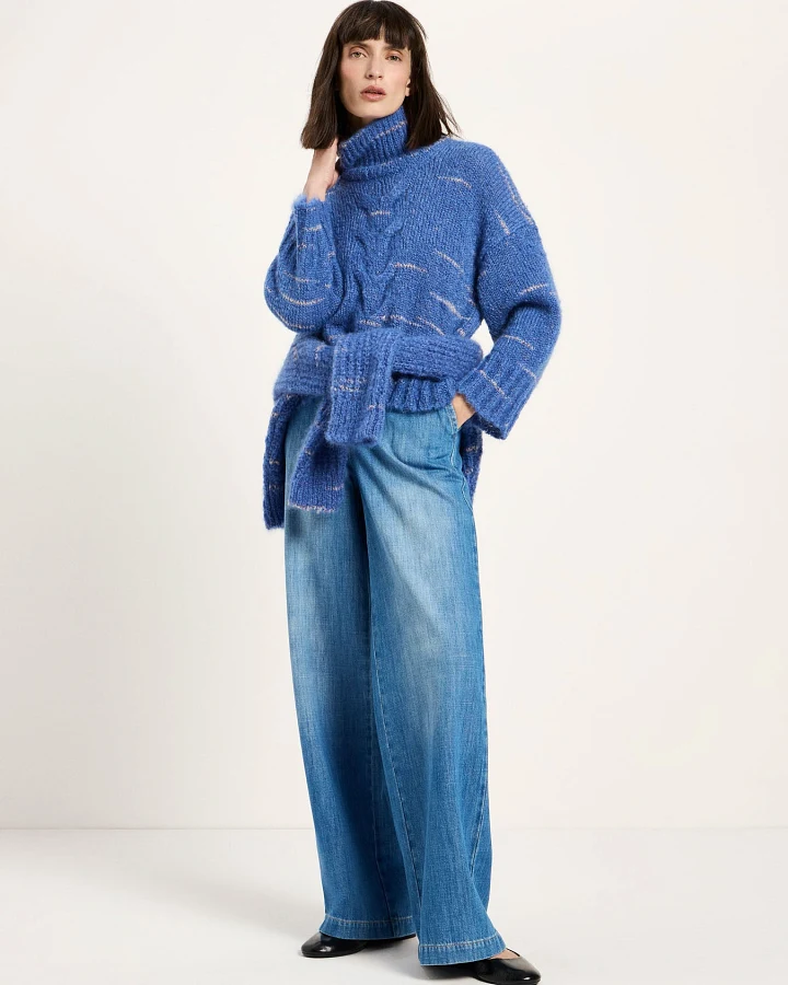 Pullover mit Zopfstrick