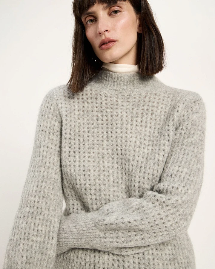 Pullover mit Lochstrick
