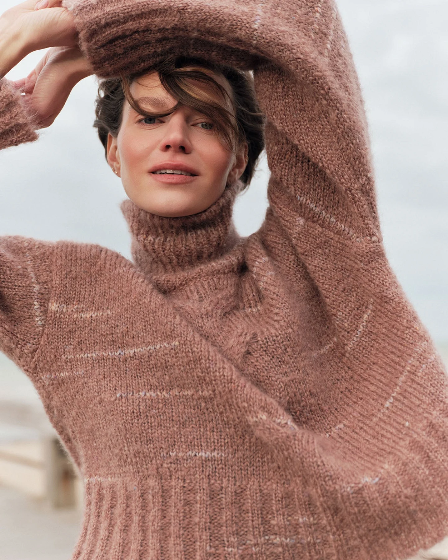 Pullover mit Zopfstrick – Ansicht 5