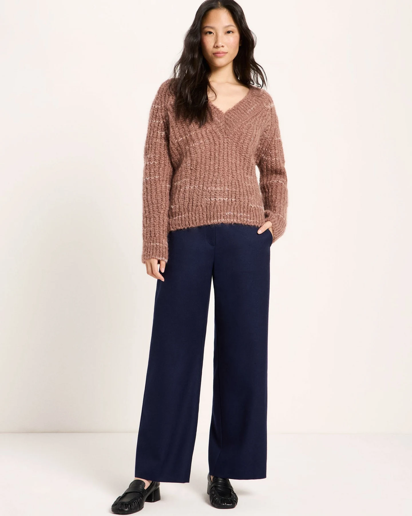 Pullover mit V-Ausschnitt – Ansicht 2
