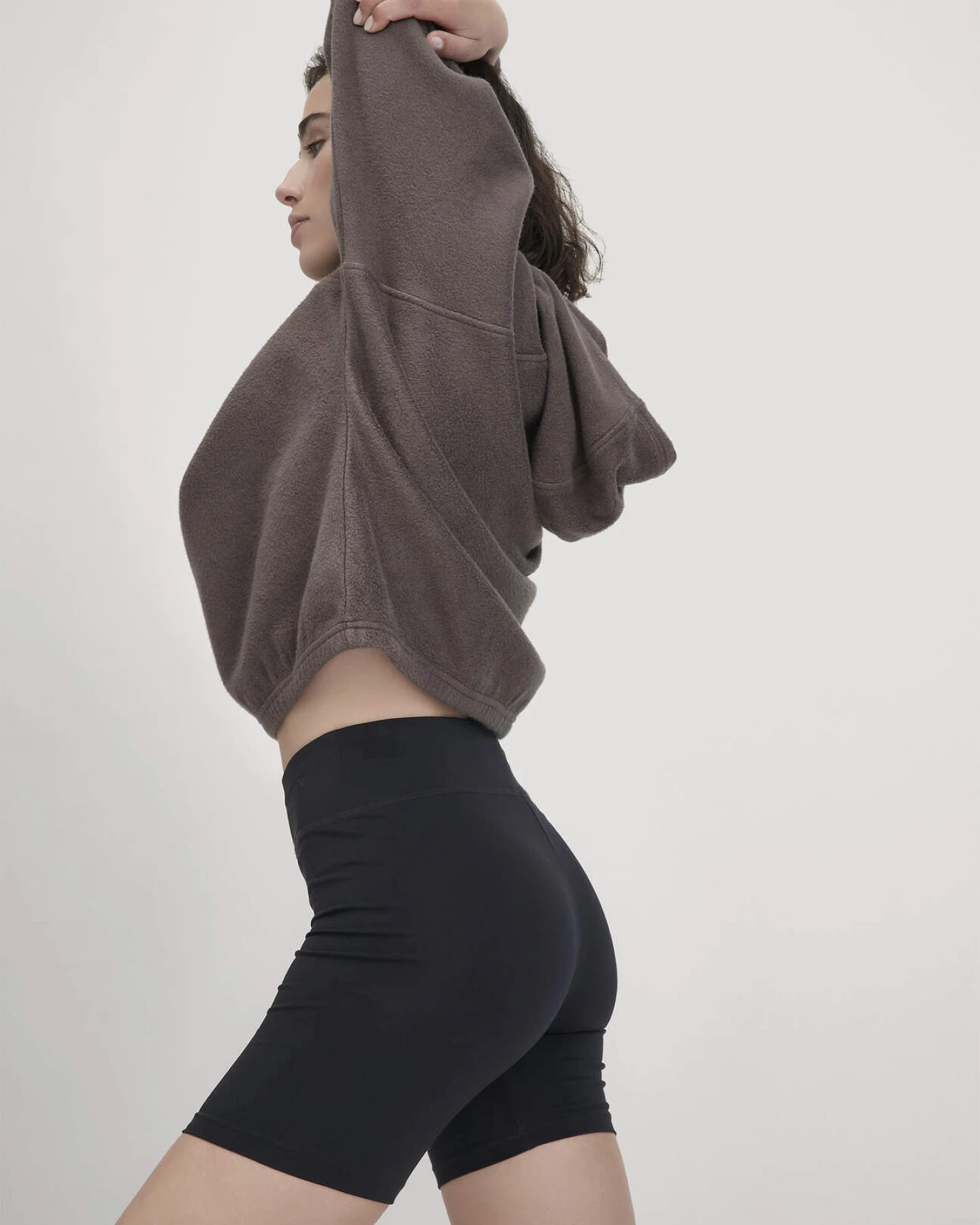 hessnatur Loungewear Shorts Fitted ACTIVE LIGHT aus Bio-Baumwolle - schwarz - Größe L/k – Ansicht 3