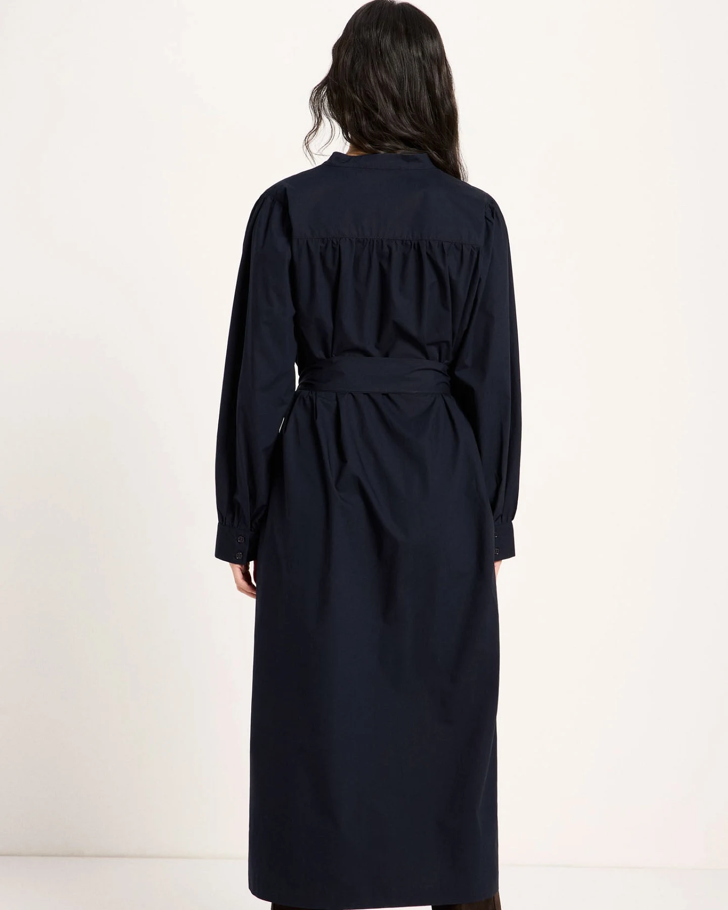 Kleid mit Kräuseln – Ansicht 3