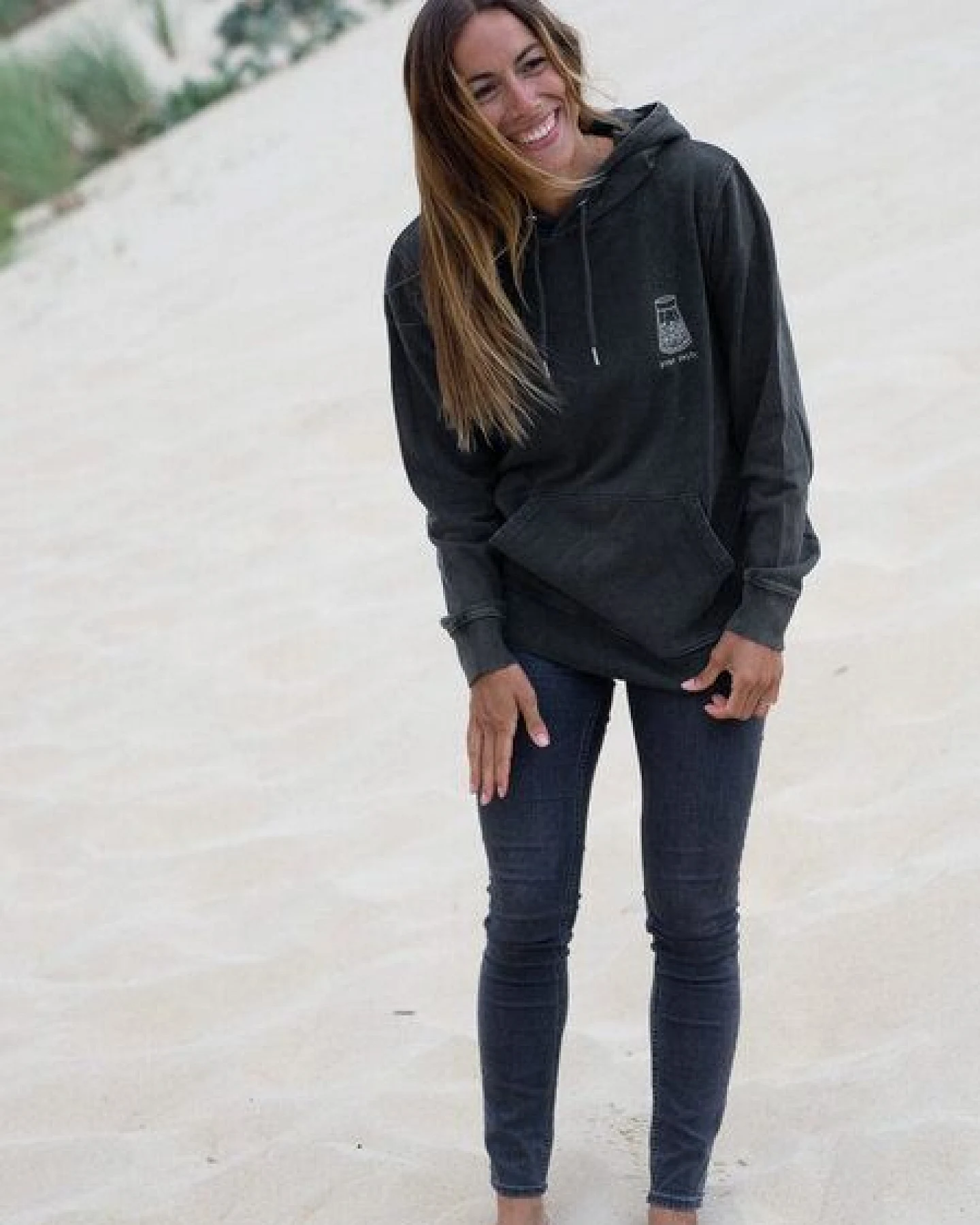 FUXBAU Stay Salty Hoodie - salzschwarz – Ansicht 3