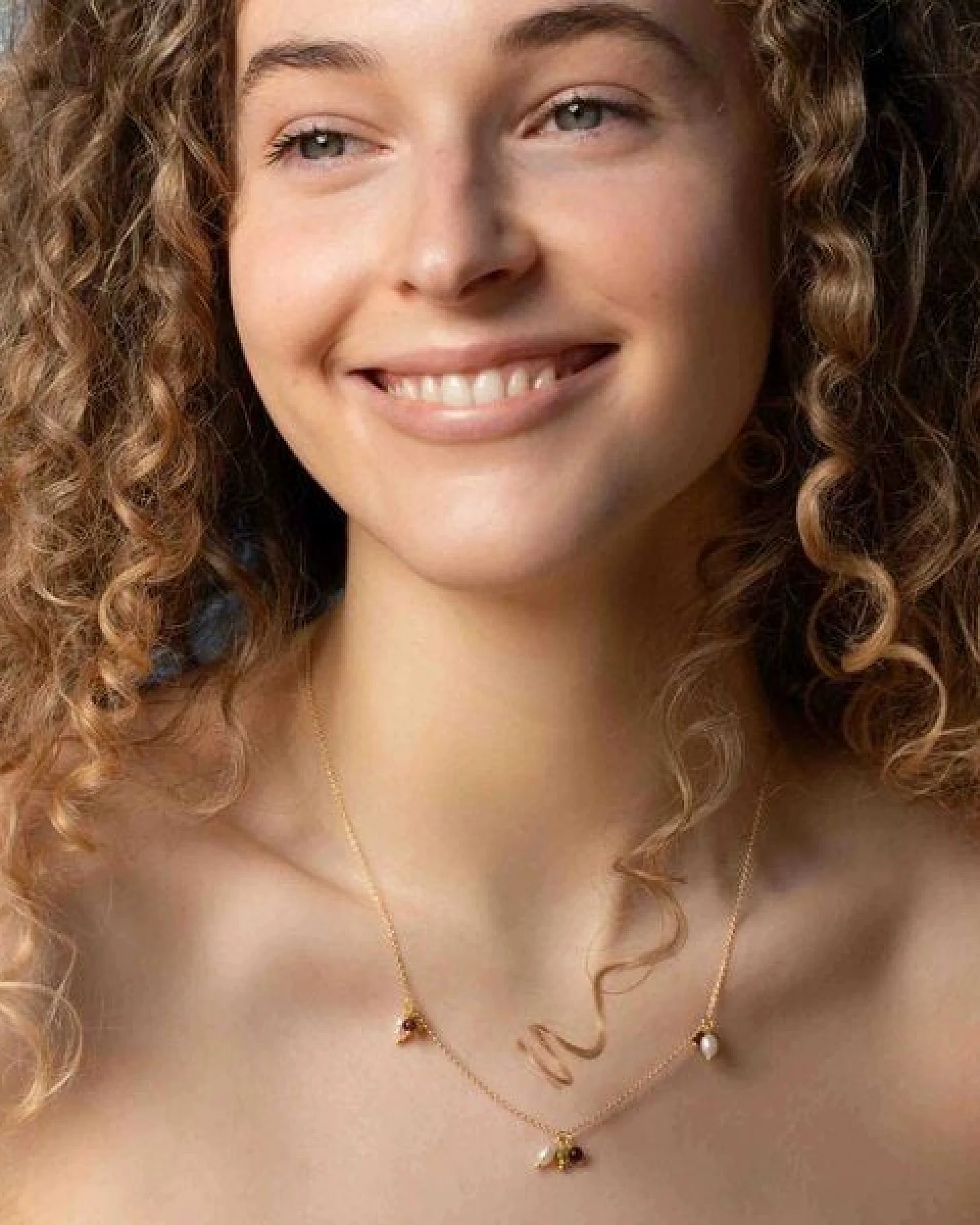 fejn jewelry Kette 'triple gemstone' mit Halbedelsteinen & Süßwasserperle – Ansicht 2