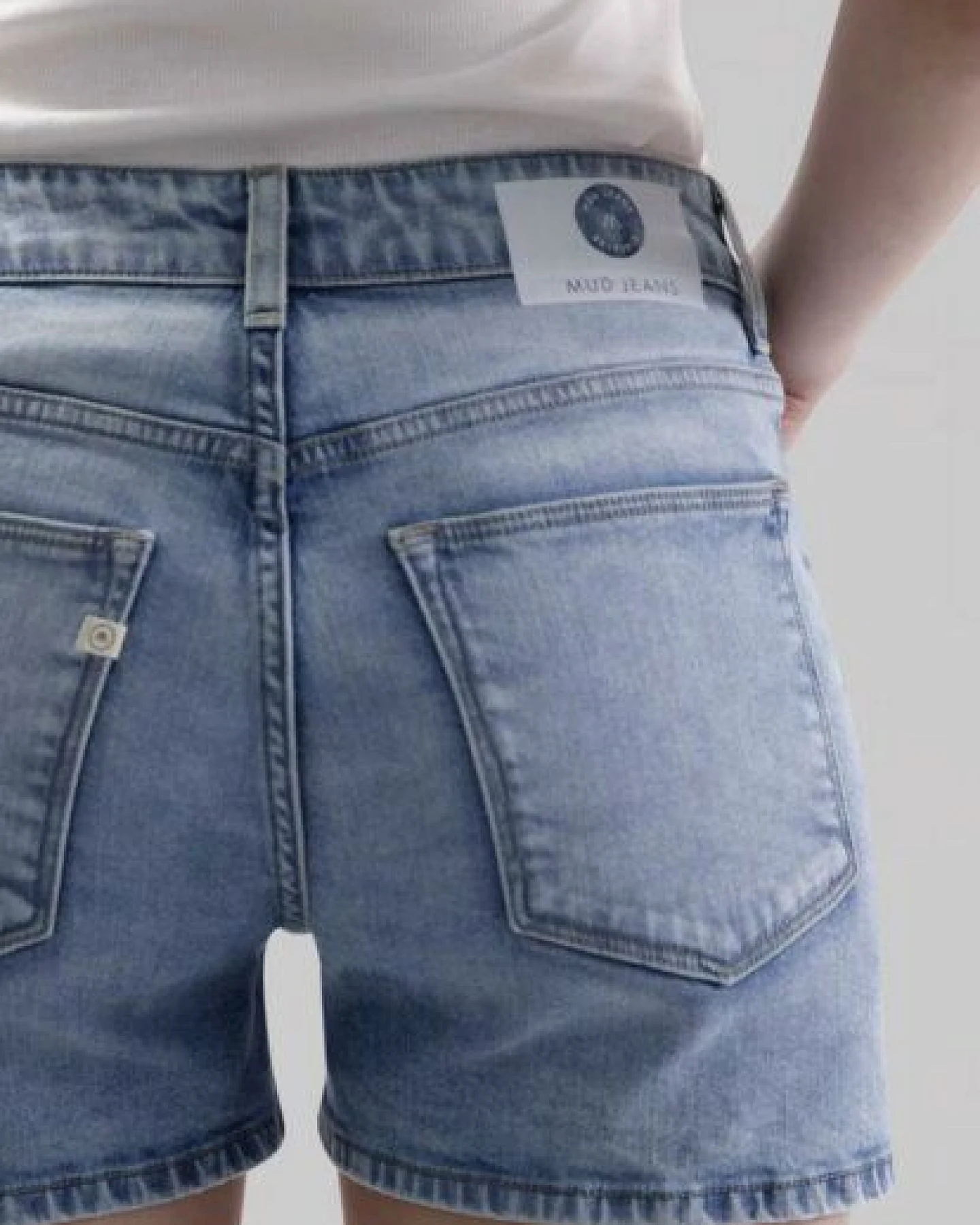 MUD Jeans Shorty – Stone Vintage – Ansicht 4
