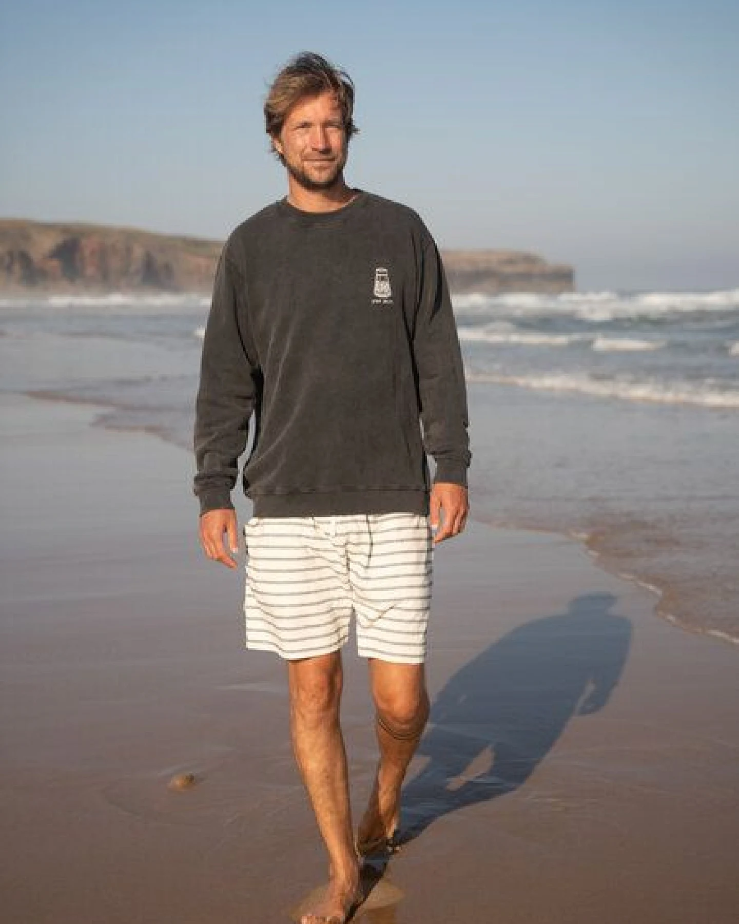FUXBAU Männer Stay Salty Sweater - salzschwarz – Ansicht 3