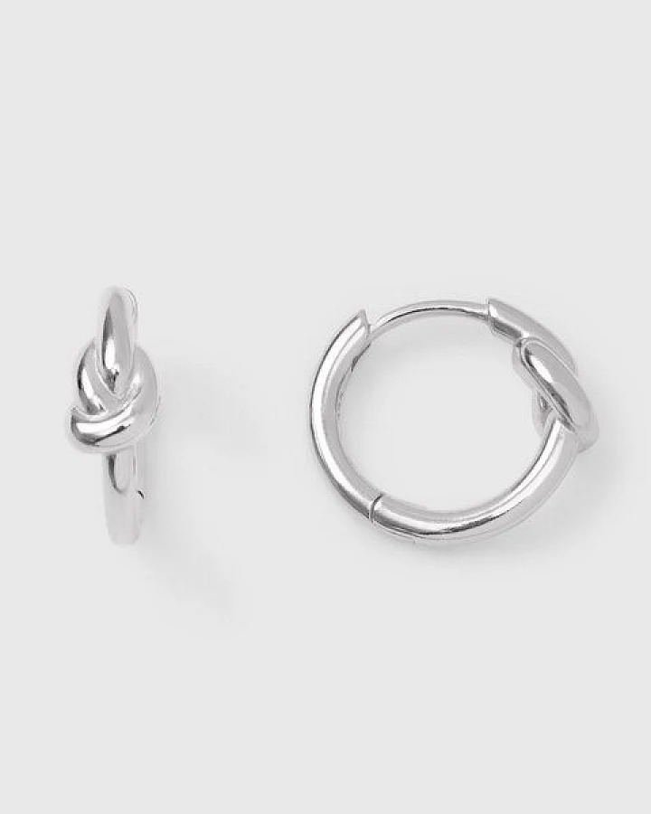 fejn jewelry Ohrringe 'knot huggie' mit modernem Twist