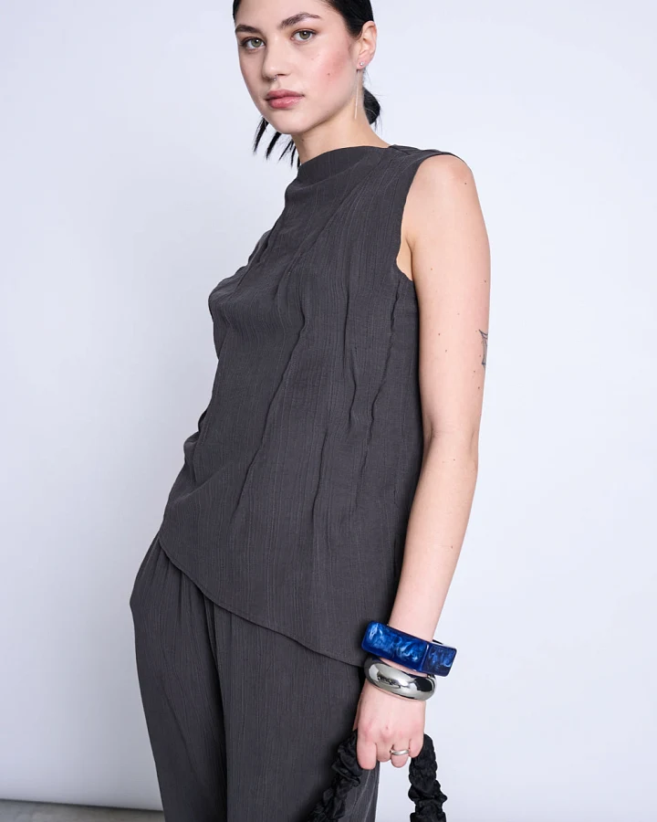 JAN 'N JUNE Damen vegan Top Mit Raffung, Crinkle Meadow Mud