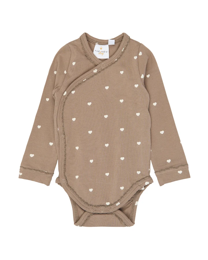 The NEW - Wickelbody mit Rüschendetails und Herzen taupe