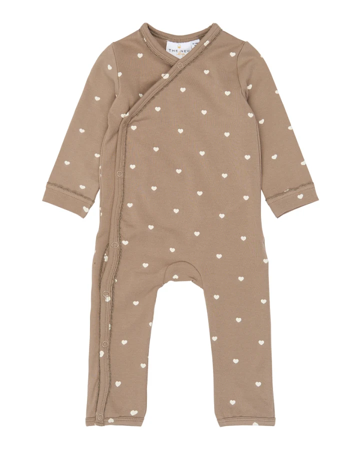 The NEW - Strampelanzug mit Rüschendetails und Herzen taupe