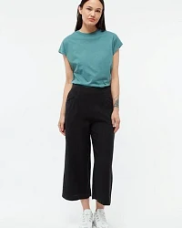 Black (Linen)