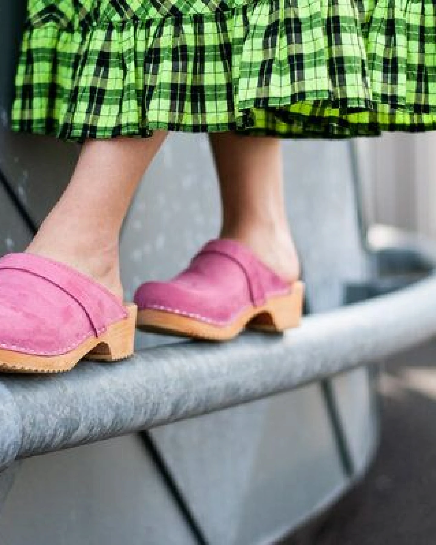 LYCKA - schwedische Holz Clogs von me&myClogs - low heel – Ansicht 4