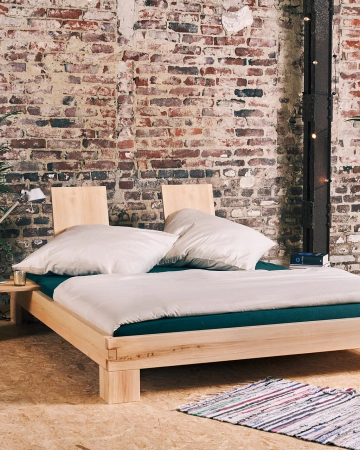 Vollholz Singlebett Kiefer inklusive Zubehör