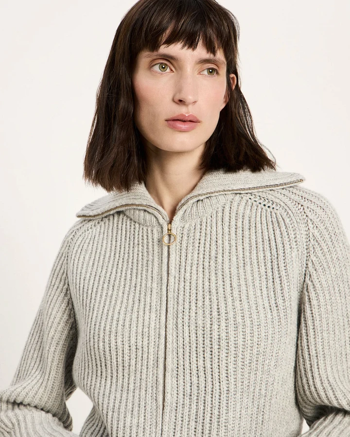 Strickjacke in Rippoptik (GOTS)