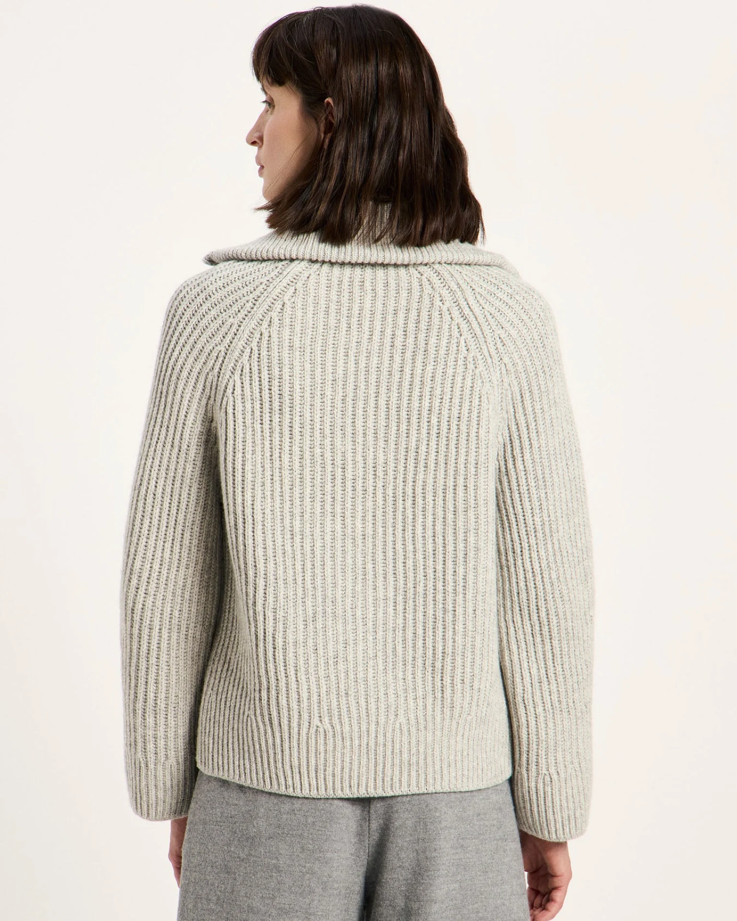 Strickjacke in Rippoptik (GOTS) – Ansicht 4
