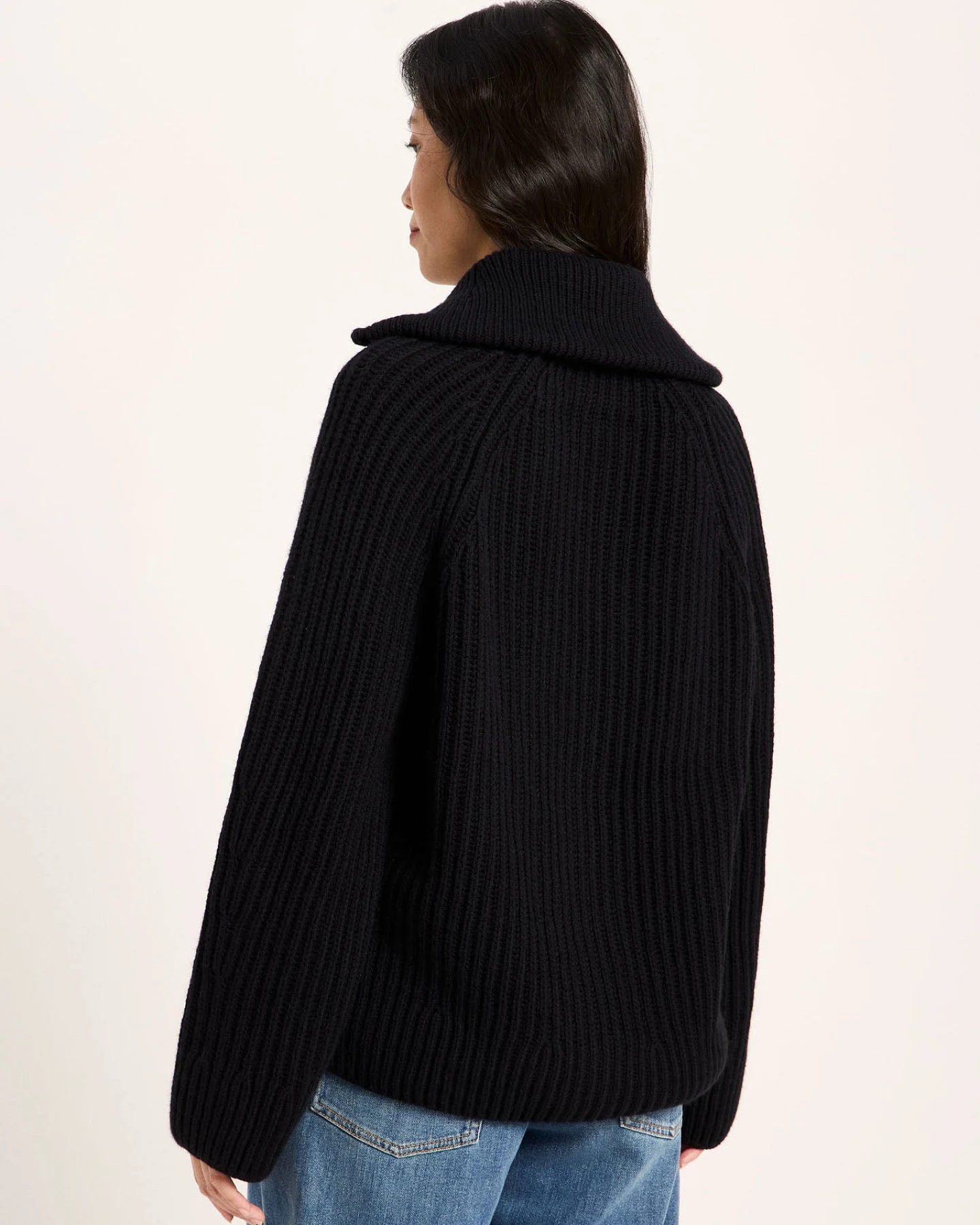 Strickjacke in Rippoptik (GOTS) – Ansicht 4