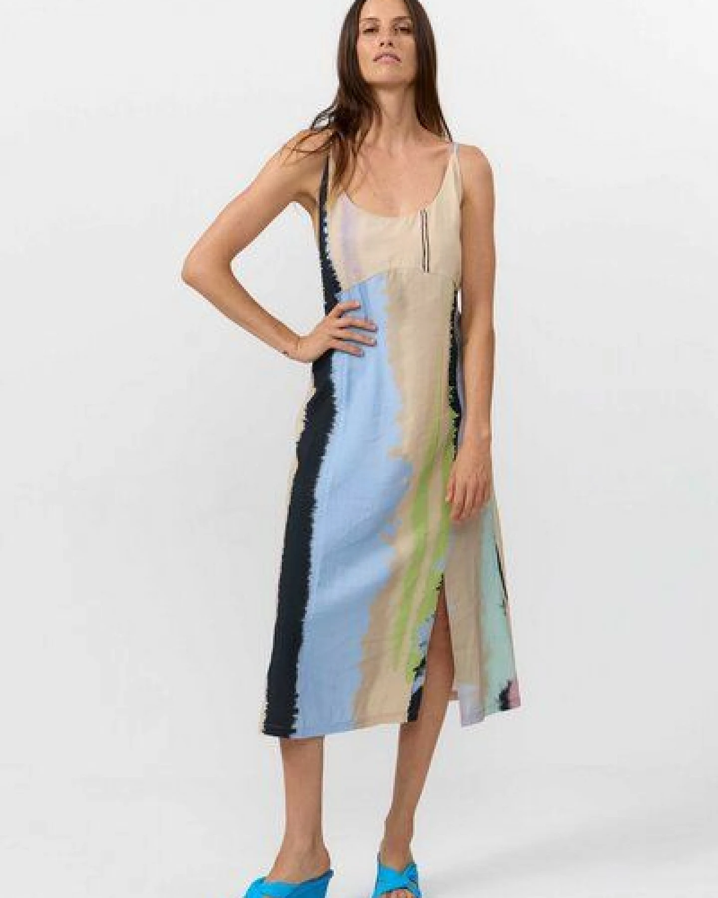 Suite13lab Damen-Midikleid SAJA im Ones-Print – Ansicht 2