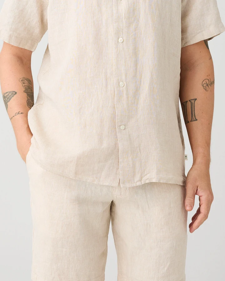 KnowledgeCotton Apparel Herren vegan Shorts Loose Leinen Light Feather Grau